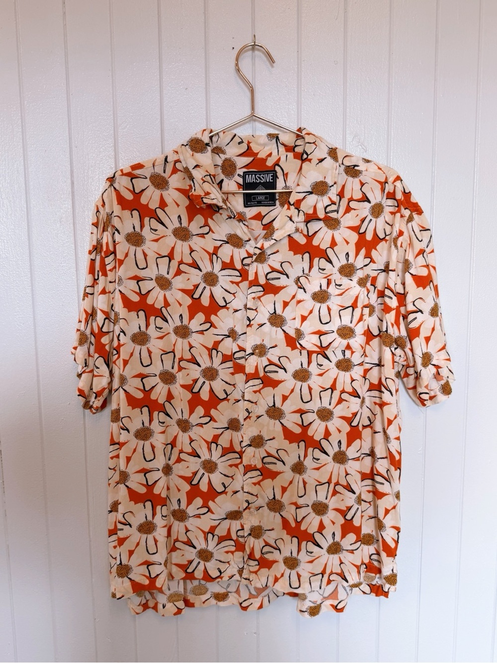 Retro Daisy Button-down shirt